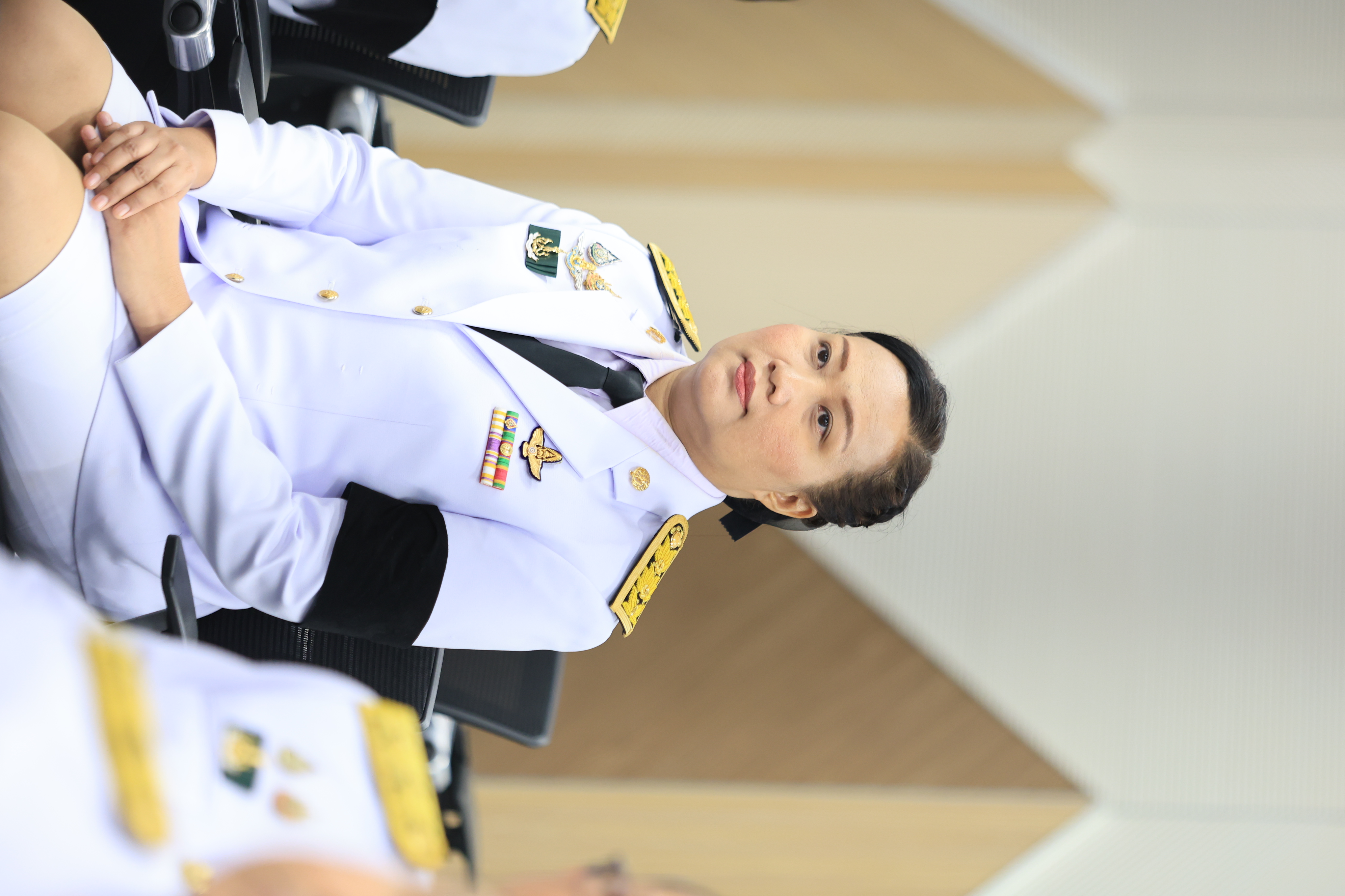 title - คณะผู้บริหาร ส.ป.ก. บันทึกเทปถวายพระพรชัยมงคล สมเด็จพระนางเจ้าสุทิดา พัชรสุธาพิมลลักษณ พระบรมราชินี เนื่องในโอกาสวันเฉลิมพระชนมพรรษา 48 พรรษา
